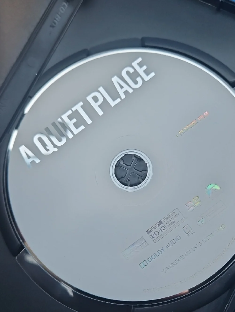 π3/$25π 2018 post-apocalyptic horror film A Quiet Place on DVD - Picture 4 of 5